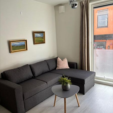Koselig Og Sentralt Midt I Fargegaten Stavanger Exterior photo