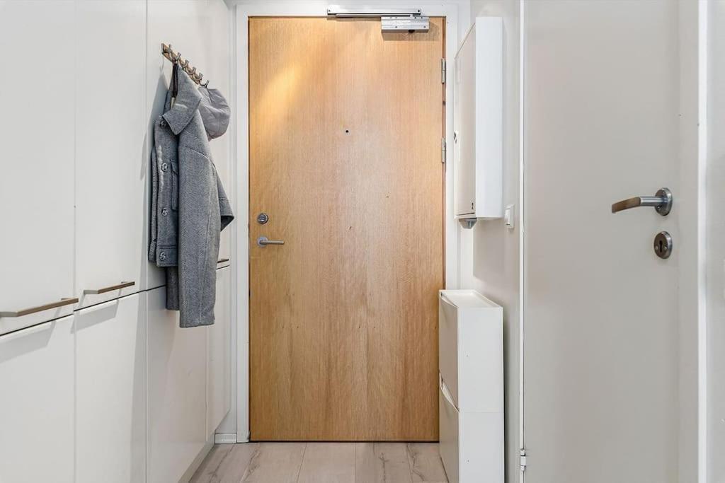 Koselig Og Sentralt Midt I Fargegaten Stavanger Exterior photo