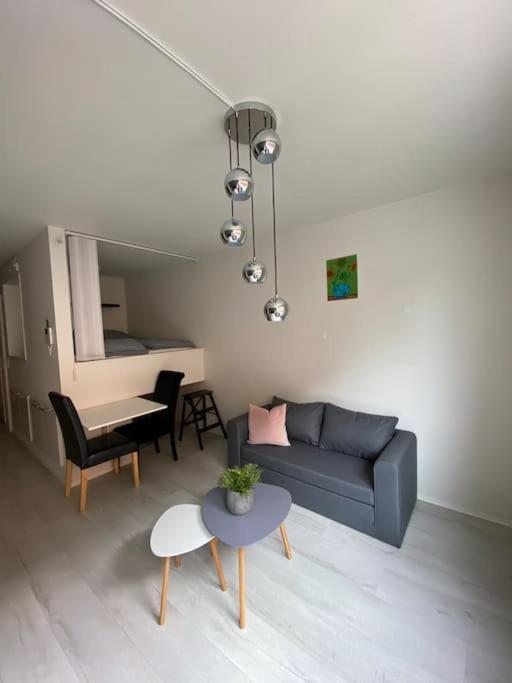 Koselig Og Sentralt Midt I Fargegaten Stavanger Exterior photo